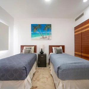  Apartment Penthouse Las Nubes - Beachfront - At Casa Del Mar Mexico